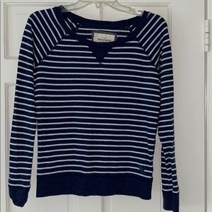 Long Sleeved A&F Top